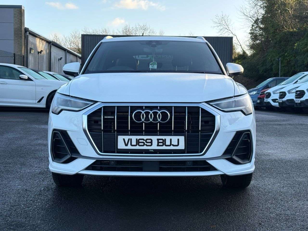 A 2019 AUDI Q3 2.0 TDI 40 S line SUV 5dr Diesel S Tronic quattro Euro 6 (s/s) (190 ps) 190 A 2019 AUDI Q3 2.0 TDI 40 S line SUV 5dr Diesel S Tronic quattro Euro 6 (s/s) (190 ps) 190