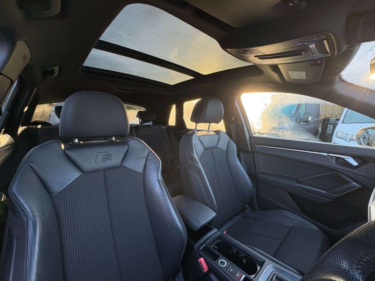 2019 AUDI Q3 2019 AUDI Q3