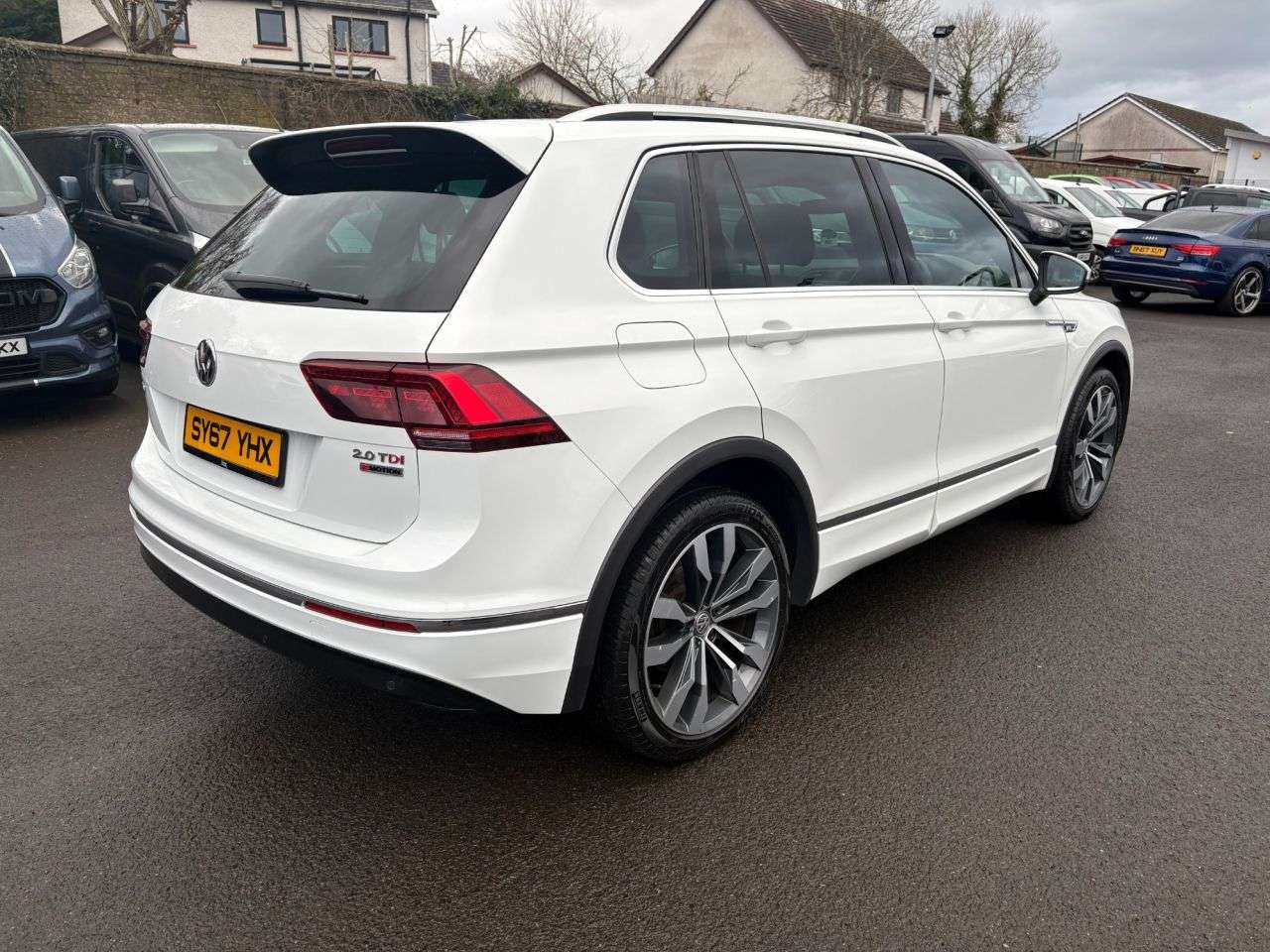 2017 VOLKSWAGEN TIGUAN 2017 VOLKSWAGEN TIGUAN