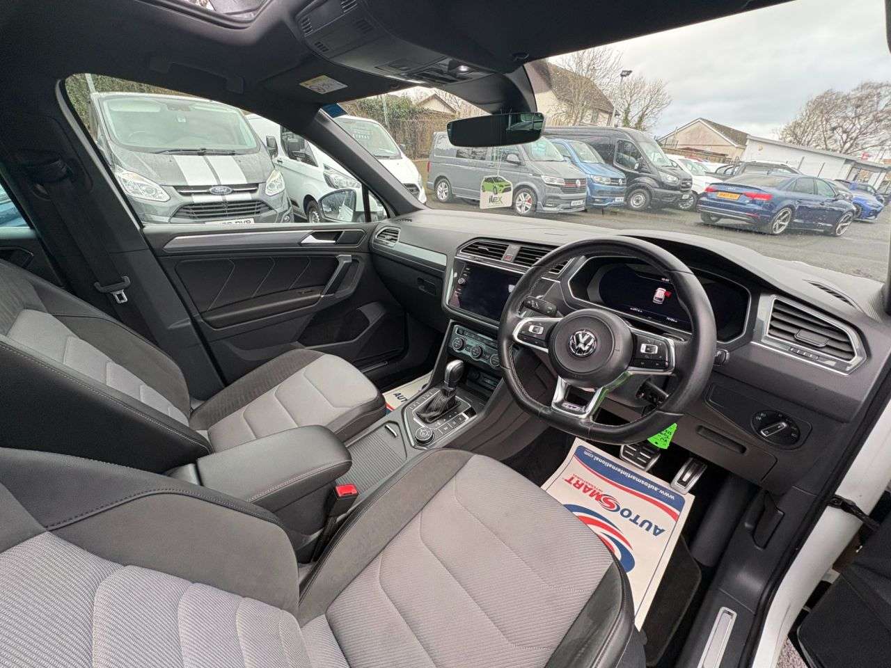 2017 VOLKSWAGEN TIGUAN 2017 VOLKSWAGEN TIGUAN