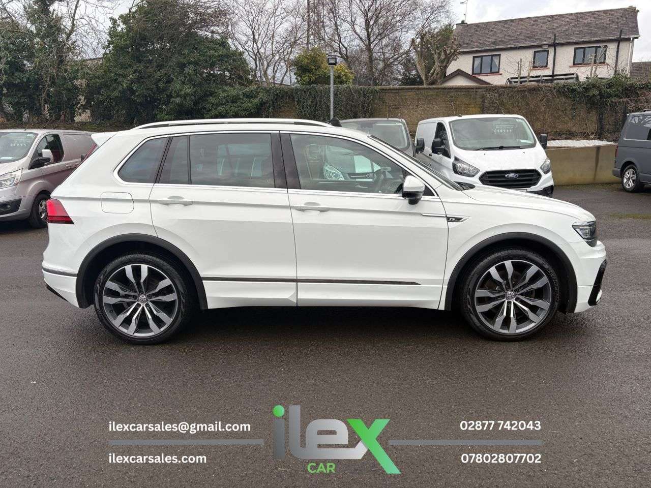 2017 VOLKSWAGEN TIGUAN 2017 VOLKSWAGEN TIGUAN