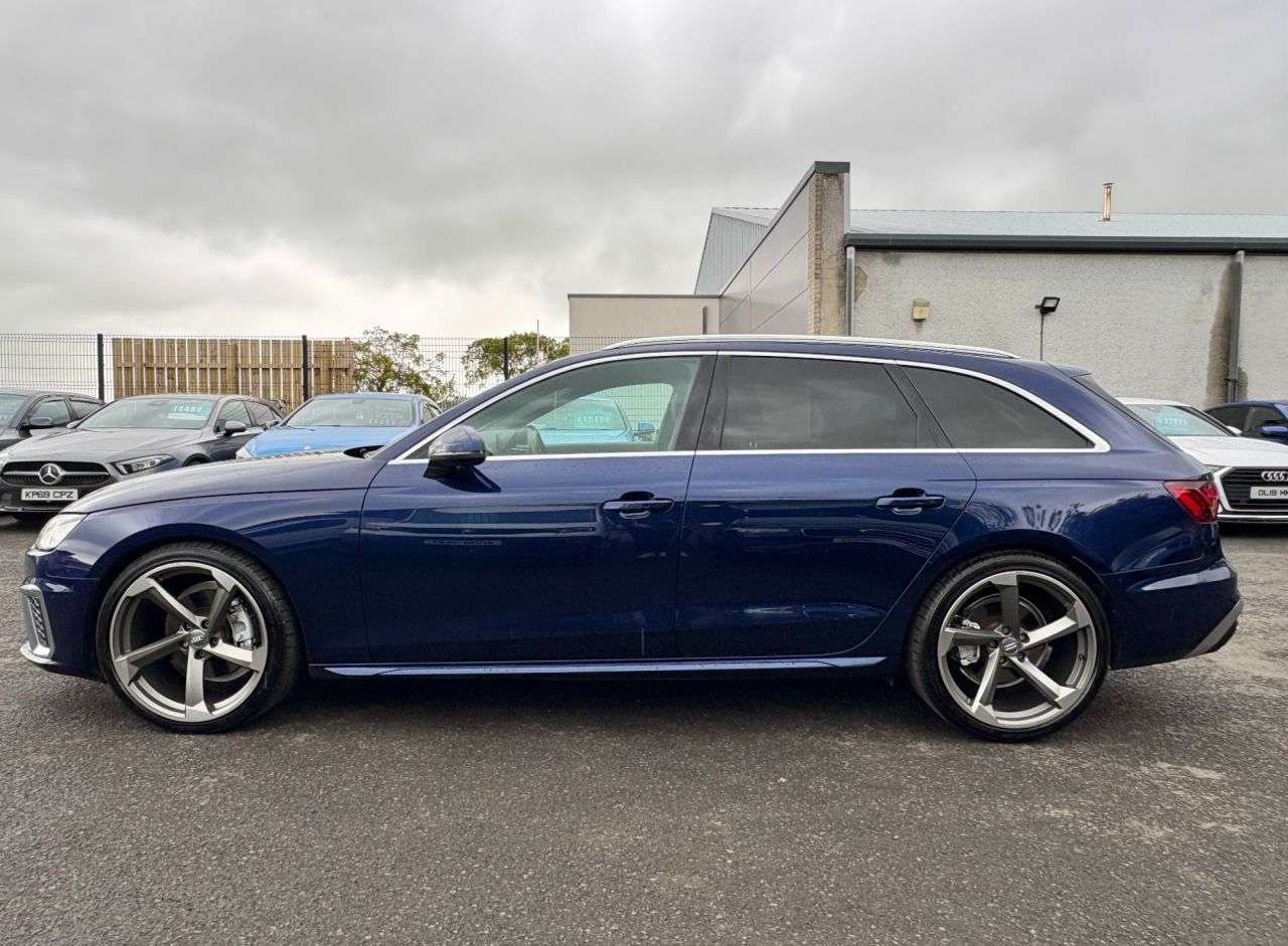2021 AUDI A4 AVANT 2021 AUDI A4 AVANT