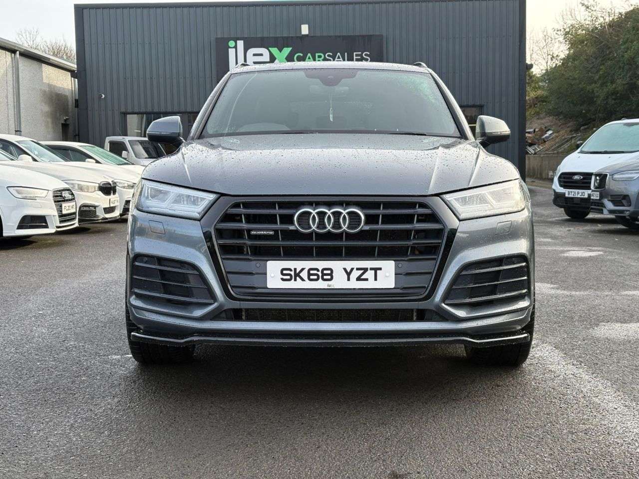 A 2018 AUDI Q5 2.0 TDI 40 S line SUV 5dr Diesel S Tronic quattro Euro 6 (s/s) (190 ps) 190 A 2018 AUDI Q5 2.0 TDI 40 S line SUV 5dr Diesel S Tronic quattro Euro 6 (s/s) (190 ps) 190