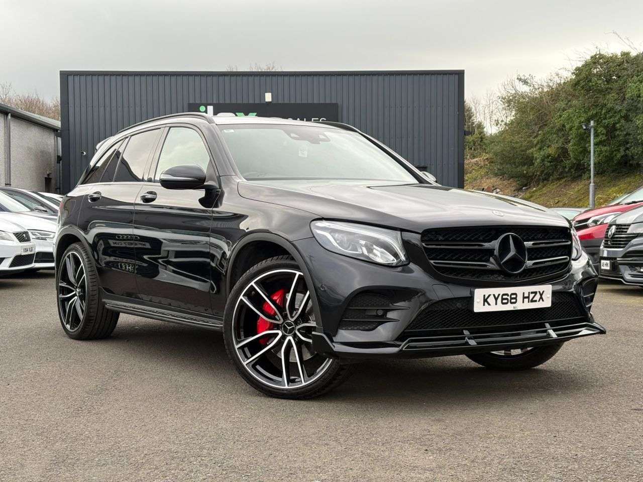 A 2018 MERCEDES-BENZ GLC 2.1 GLC220d AMG Line SUV 5dr Diesel G-Tronic+ 4MATIC Euro 6 (s/s) (170 ps) A 2018 MERCEDES-BENZ GLC 2.1 GLC220d AMG Line SUV 5dr Diesel G-Tronic+ 4MATIC Euro 6 (s/s) (170 ps)