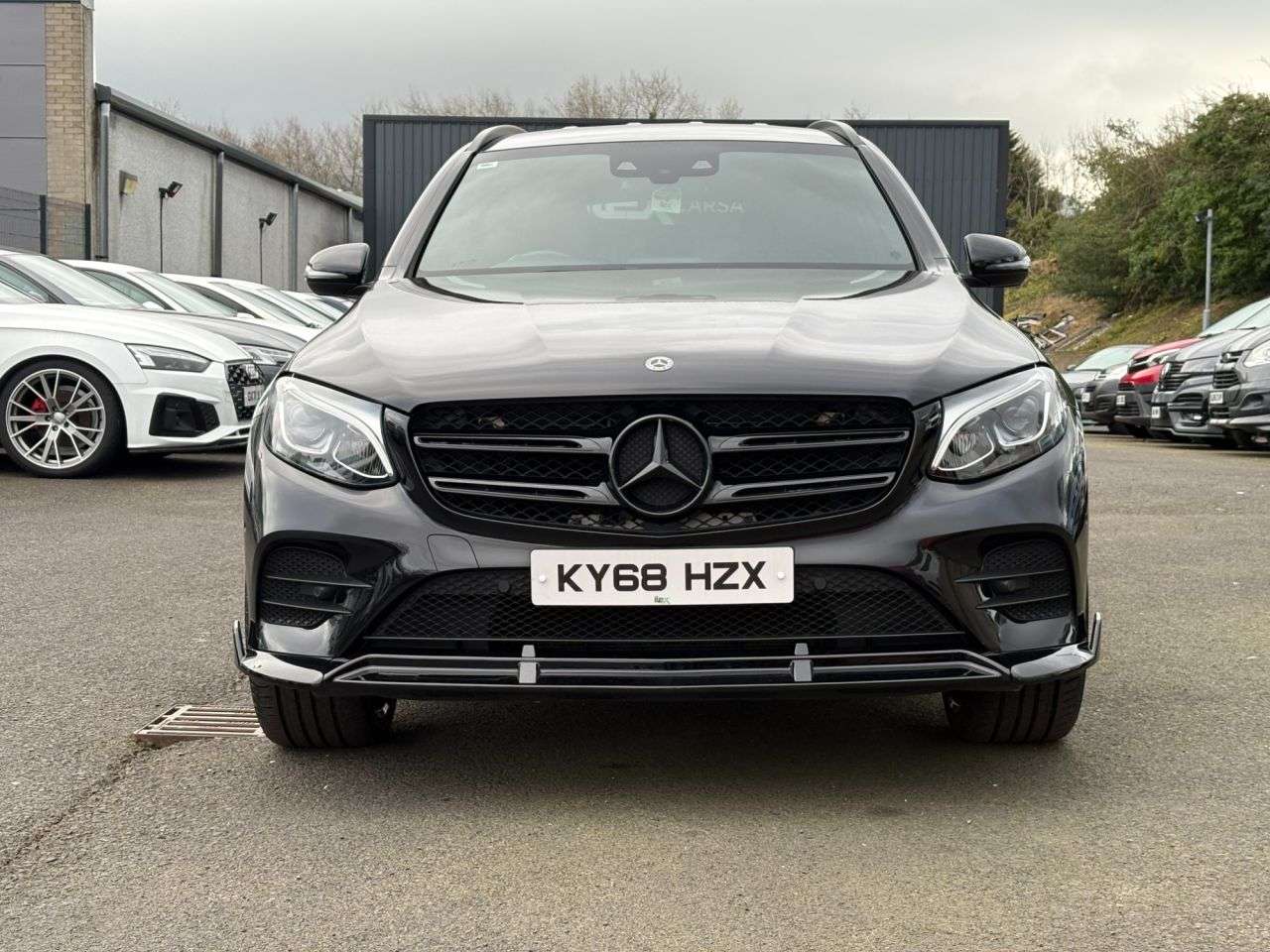 A 2018 MERCEDES-BENZ GLC 2.1 GLC220d AMG Line SUV 5dr Diesel G-Tronic+ 4MATIC Euro 6 (s/s) (170 ps) A 2018 MERCEDES-BENZ GLC 2.1 GLC220d AMG Line SUV 5dr Diesel G-Tronic+ 4MATIC Euro 6 (s/s) (170 ps)