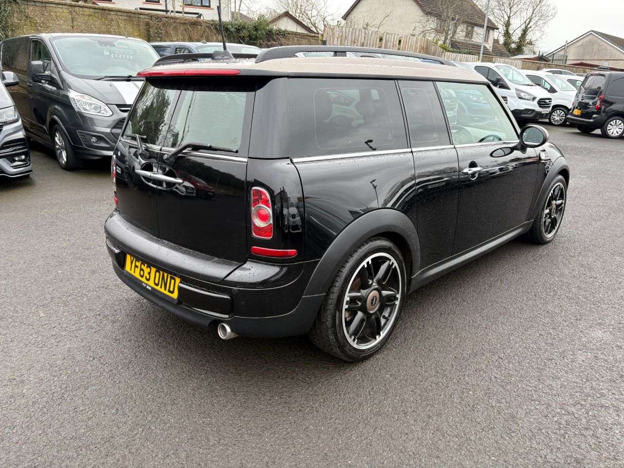 2013 MINI CLUBMAN 2013 MINI CLUBMAN