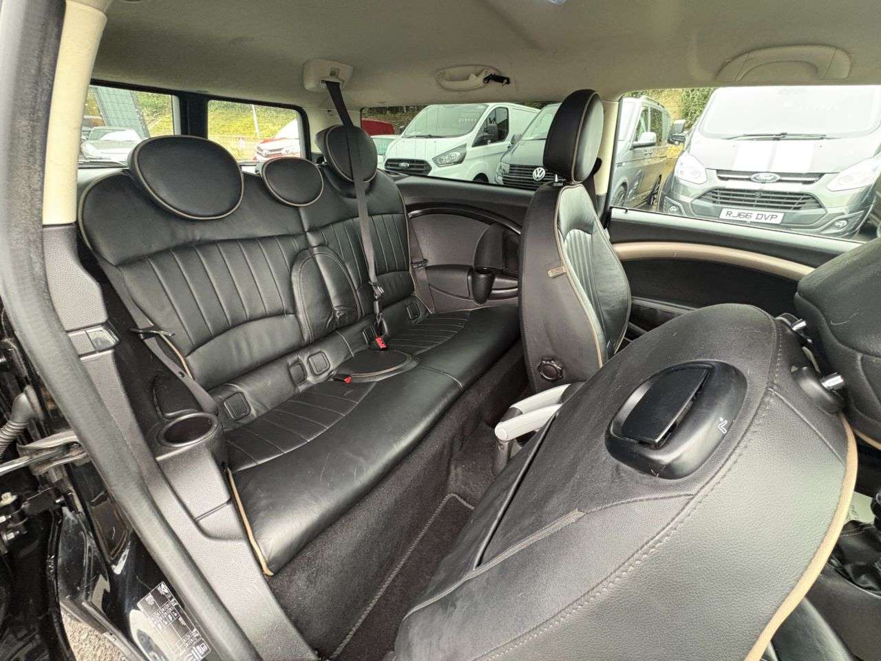 2013 MINI CLUBMAN 2013 MINI CLUBMAN