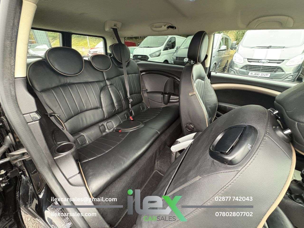 2013 MINI CLUBMAN 2013 MINI CLUBMAN