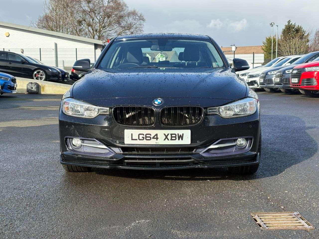 A 2014 BMW 3 SERIES 2.0 318d Sport Saloon 4dr Diesel Auto Euro 5 (s/s) (143 ps) Auto | Heated L A 2014 BMW 3 SERIES 2.0 318d Sport Saloon 4dr Diesel Auto Euro 5 (s/s) (143 ps) Auto | Heated L