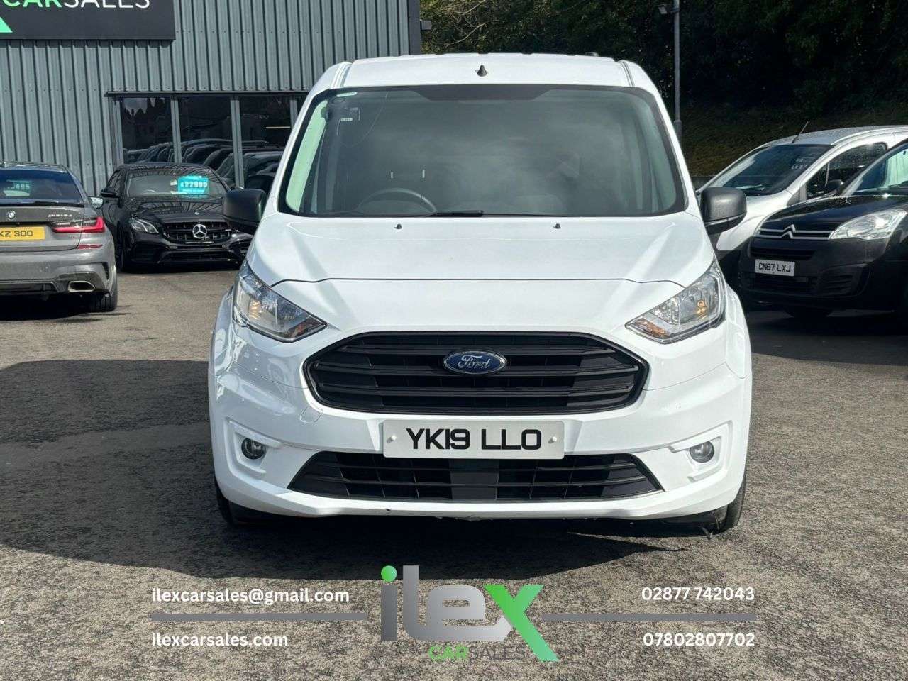 A 2019 FORD TRANSIT CONNECT 1.5 200 EcoBlue Trend Panel Van 5dr Diesel Manual L1 Euro 6 (s/s) (100 ps) A 2019 FORD TRANSIT CONNECT 1.5 200 EcoBlue Trend Panel Van 5dr Diesel Manual L1 Euro 6 (s/s) (100 ps)