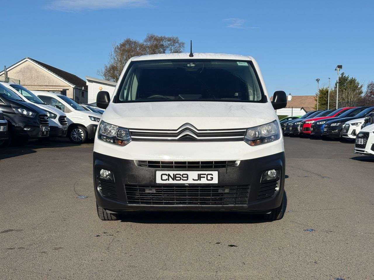 A 2019 CITROEN BERLINGO 1.6 BlueHDi 650 Enterprise M Panel Van 5dr Diesel Manual SWB Euro 6 (75 ps) A 2019 CITROEN BERLINGO 1.6 BlueHDi 650 Enterprise M Panel Van 5dr Diesel Manual SWB Euro 6 (75 ps)