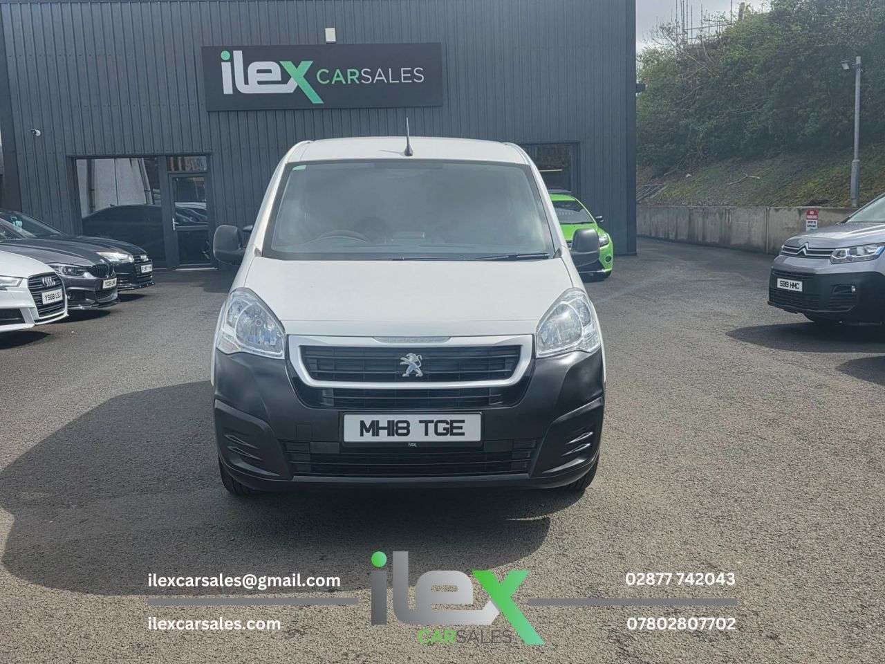 A 2018 PEUGEOT PARTNER 1.6 BlueHDi 854 Professional Panel Van 5dr Diesel Manual L1 (112 g/km, 97.6 A 2018 PEUGEOT PARTNER 1.6 BlueHDi 854 Professional Panel Van 5dr Diesel Manual L1 (112 g/km, 97.6