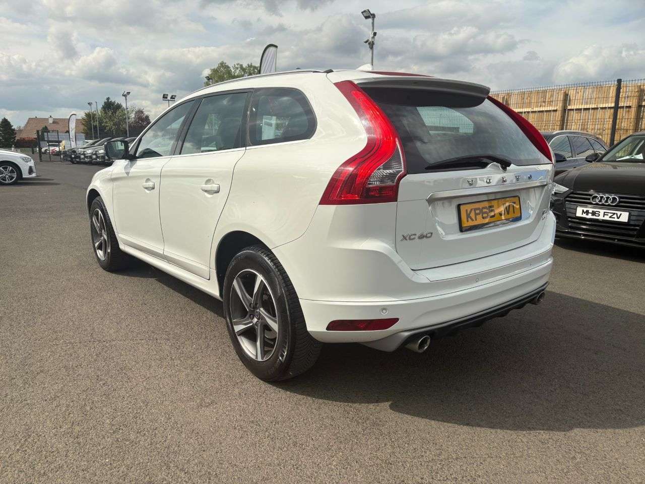 2015 VOLVO XC60 2015 VOLVO XC60
