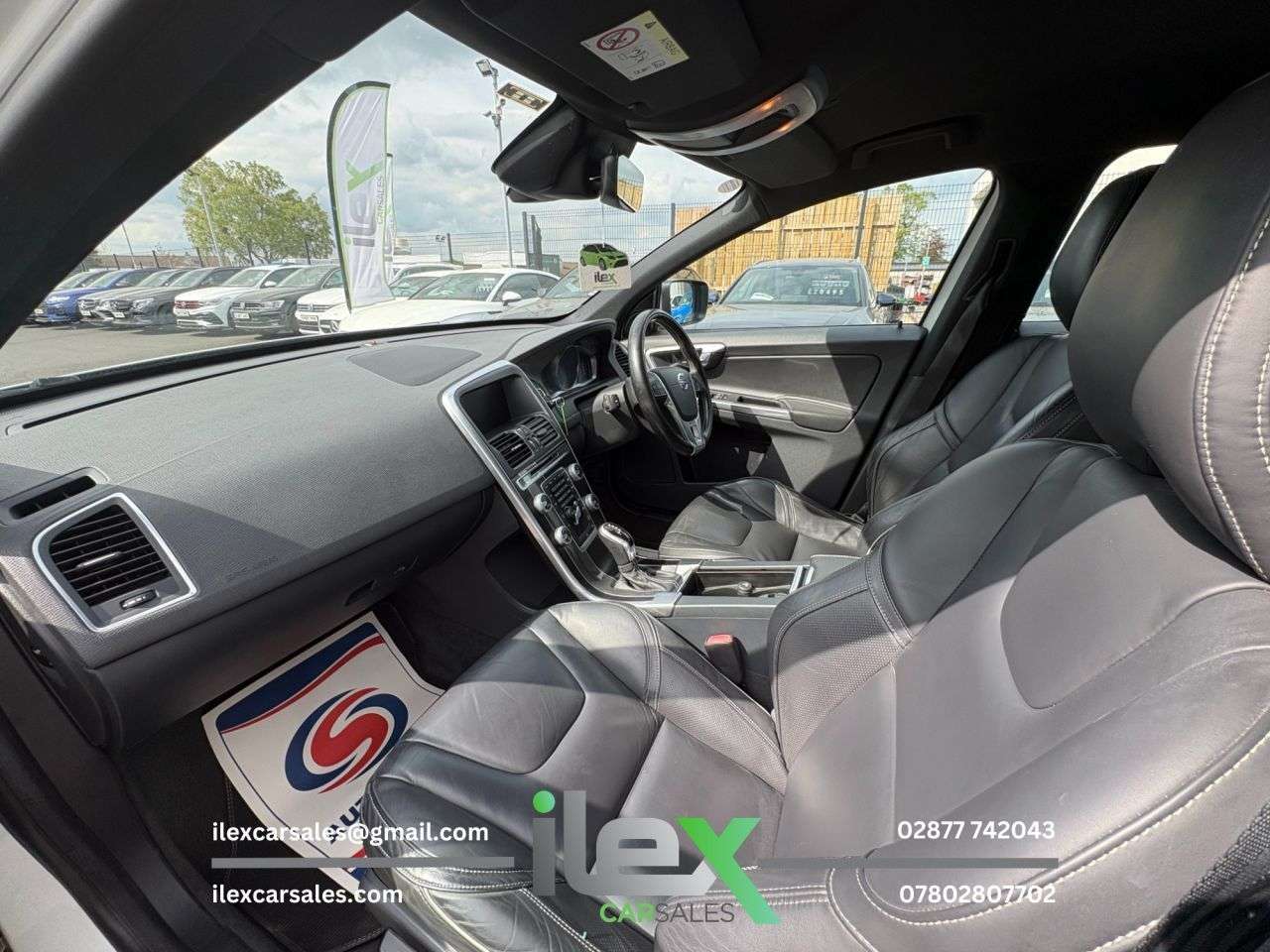 2015 VOLVO XC60 2015 VOLVO XC60