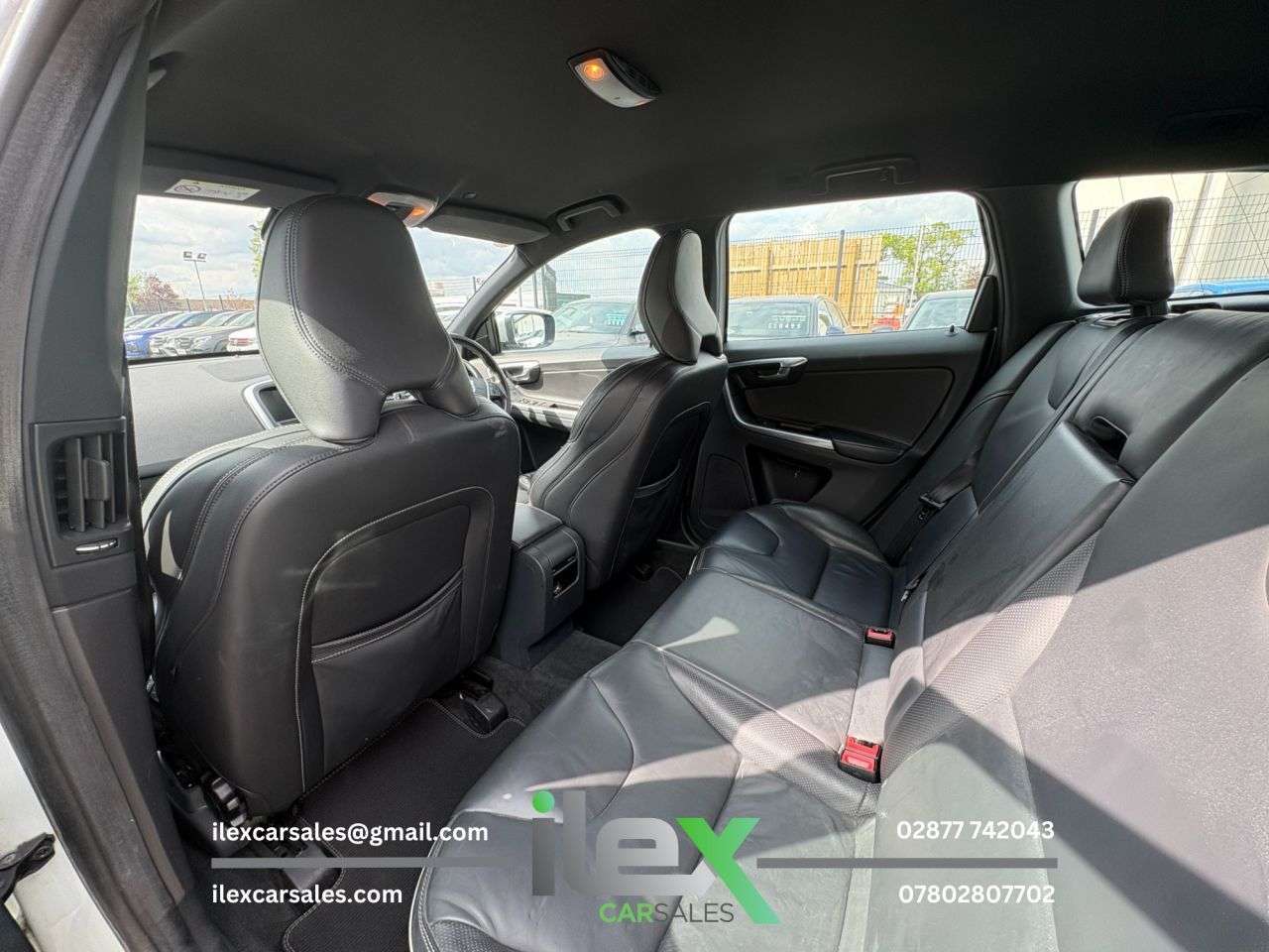 2015 VOLVO XC60 2015 VOLVO XC60