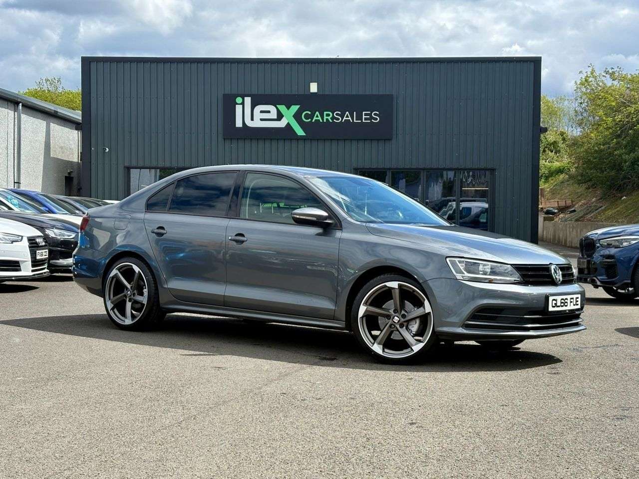 A 2016 VOLKSWAGEN JETTA 2.0 TDI BlueMotion Tech S Saloon 4dr Diesel Manual Euro 6 (s/s) (110 ps) 2. A 2016 VOLKSWAGEN JETTA 2.0 TDI BlueMotion Tech S Saloon 4dr Diesel Manual Euro 6 (s/s) (110 ps) 2.