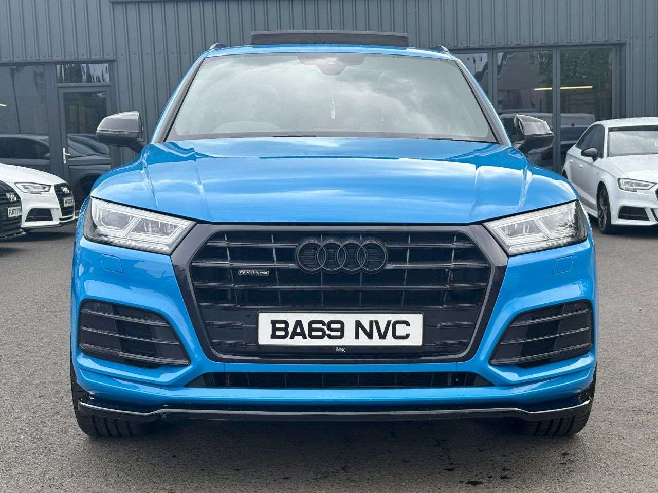 A 2019 AUDI Q5 2.0 TDI 40 Black Edition SUV 5dr Diesel S Tronic quattro Euro 6 (s/s) (190 A 2019 AUDI Q5 2.0 TDI 40 Black Edition SUV 5dr Diesel S Tronic quattro Euro 6 (s/s) (190