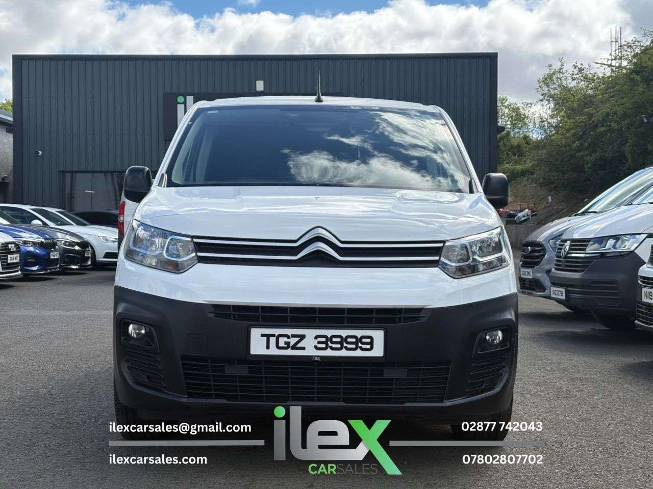 A 2020 CITROEN BERLINGO 1.5 BlueHDi 1000 Worker M Panel Van 5dr Diesel Manual SWB Euro 6 (s/s) (100 A 2020 CITROEN BERLINGO 1.5 BlueHDi 1000 Worker M Panel Van 5dr Diesel Manual SWB Euro 6 (s/s) (100