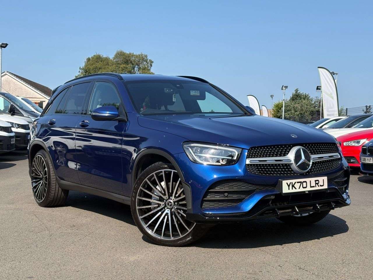 A 2021 MERCEDES-BENZ GLC 2.0 GLC220d AMG Line SUV 5dr Diesel G-Tronic+ 4MATIC Euro 6 (s/s) (194 ps) A 2021 MERCEDES-BENZ GLC 2.0 GLC220d AMG Line SUV 5dr Diesel G-Tronic+ 4MATIC Euro 6 (s/s) (194 ps)