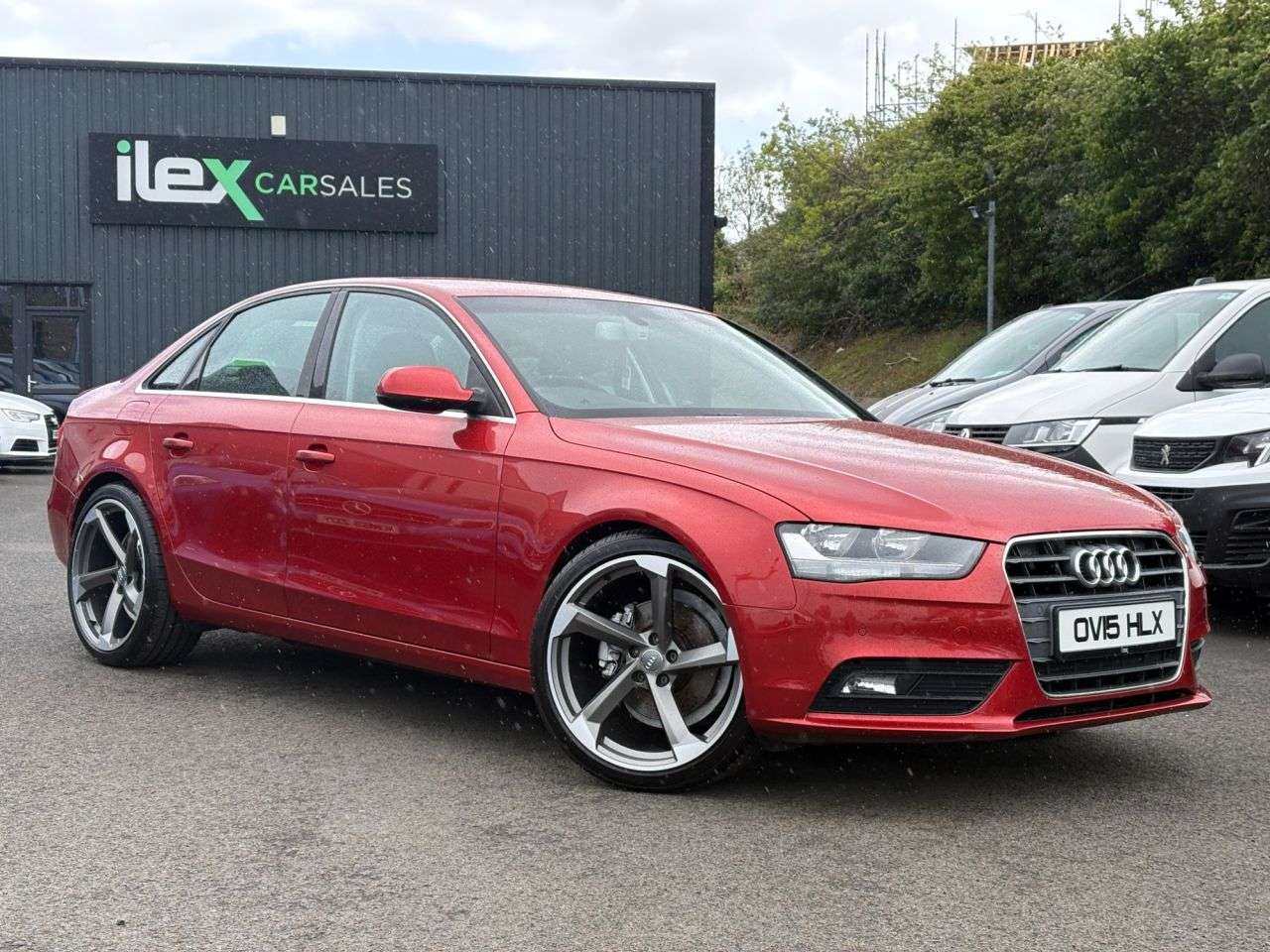 A 2015 AUDI A4 2.0 TDI ultra SE Saloon 4dr Diesel Manual Euro 6 (s/s) (163 ps) Low Miles | A 2015 AUDI A4 2.0 TDI ultra SE Saloon 4dr Diesel Manual Euro 6 (s/s) (163 ps) Low Miles |