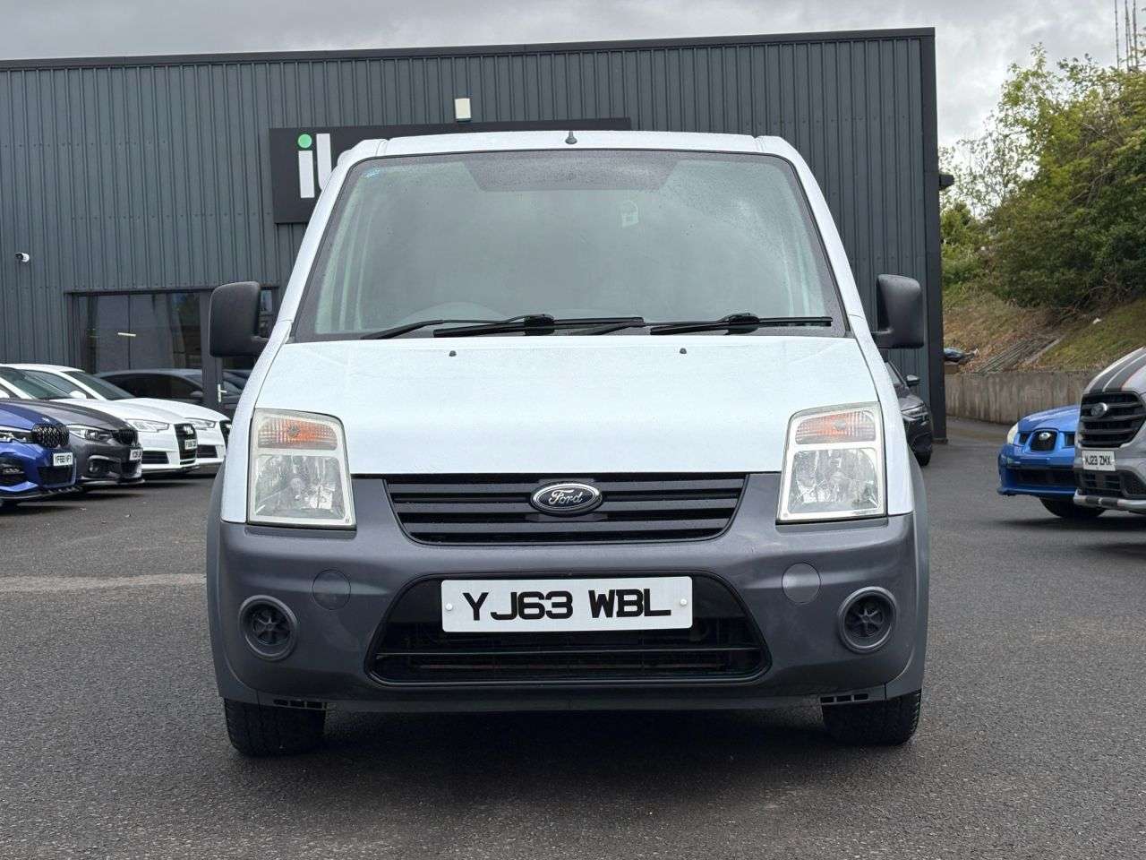 A 2013 FORD TRANSIT CONNECT 1.8 TDCi T200 Panel Van 4dr Diesel Manual L1 H1 DPF (159 g/km, 74 bhp) Low A 2013 FORD TRANSIT CONNECT 1.8 TDCi T200 Panel Van 4dr Diesel Manual L1 H1 DPF (159 g/km, 74 bhp) Low