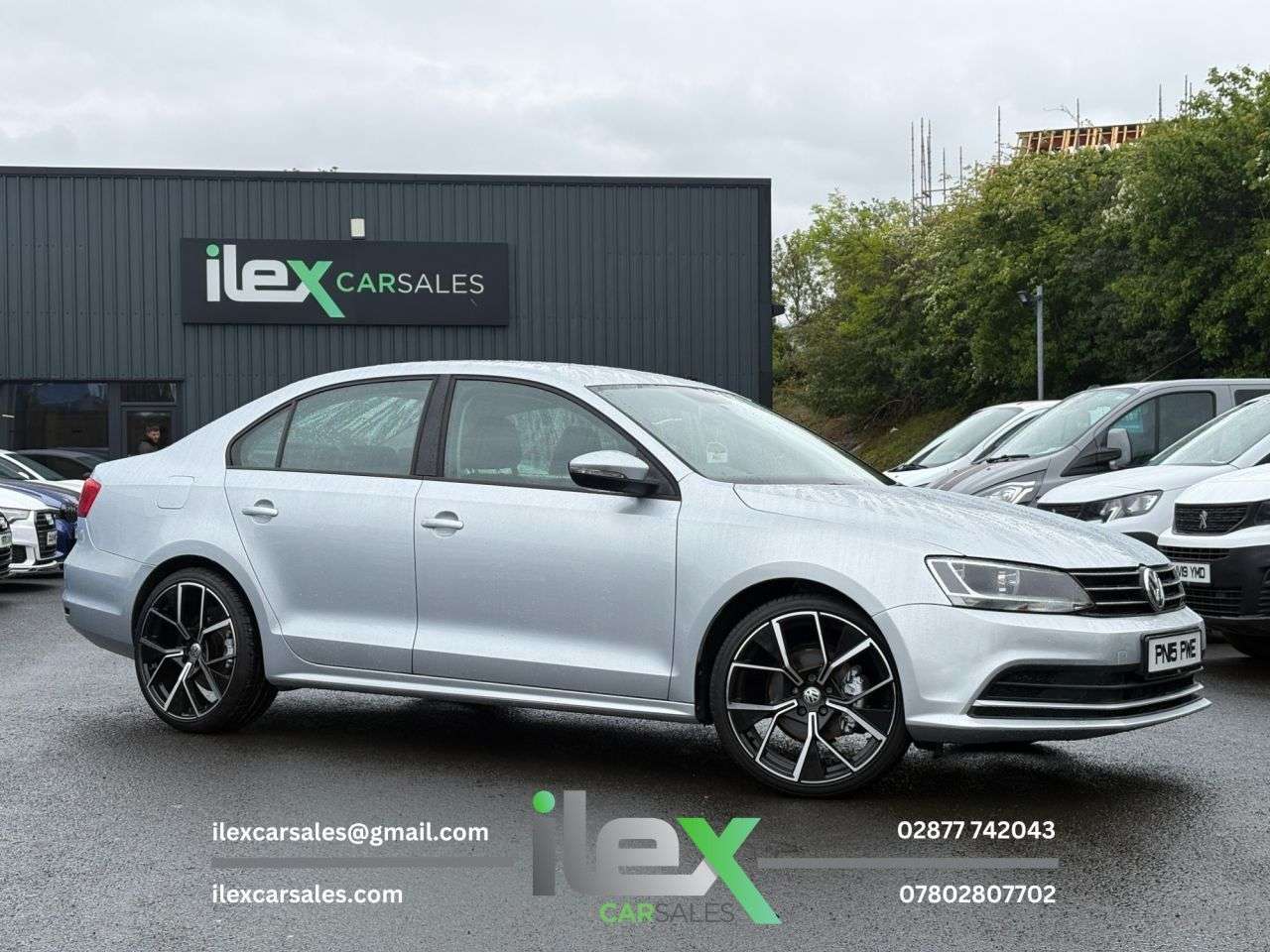 A 2015 VOLKSWAGEN JETTA 2.0 TDI BlueMotion Tech SE Saloon 4dr Diesel Manual Euro 6 (s/s) (110 ps) L A 2015 VOLKSWAGEN JETTA 2.0 TDI BlueMotion Tech SE Saloon 4dr Diesel Manual Euro 6 (s/s) (110 ps) L