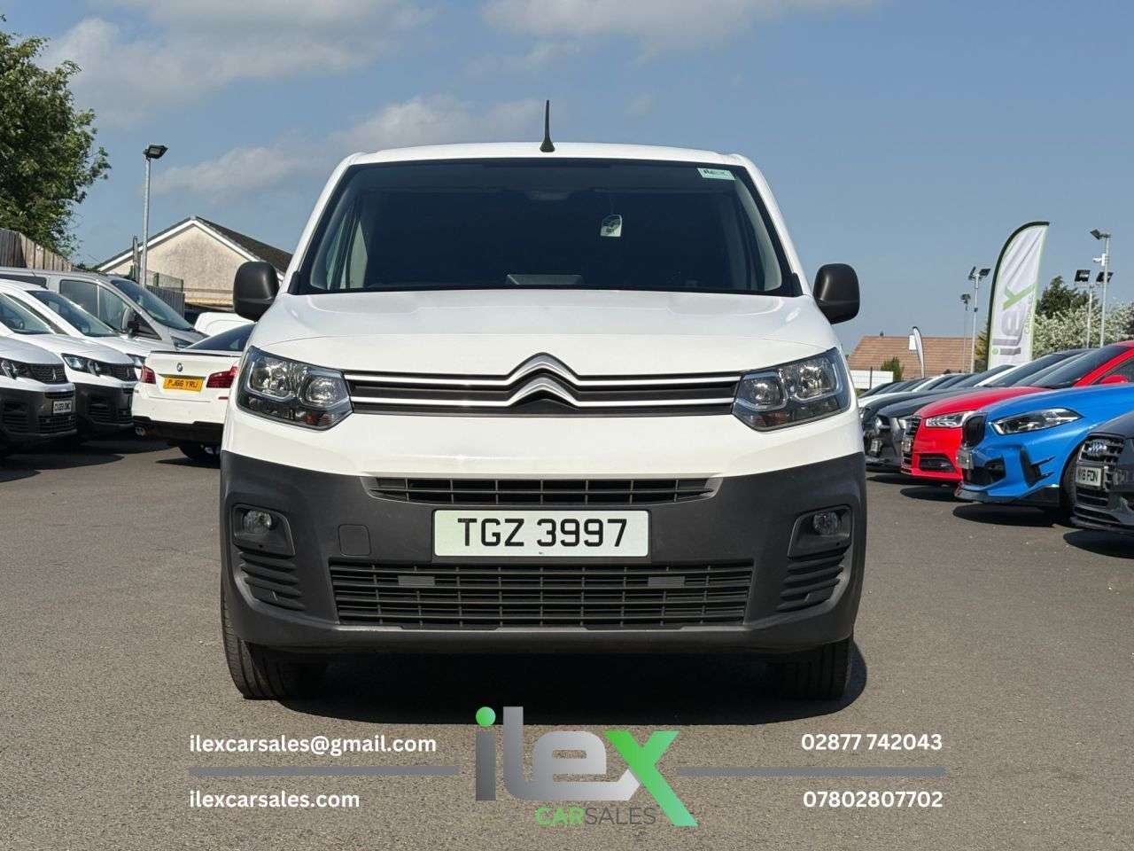 A 2020 CITROEN BERLINGO 1.5 BlueHDi 1000 Worker M Panel Van 5dr Diesel Manual SWB Euro 6 (s/s) (100 A 2020 CITROEN BERLINGO 1.5 BlueHDi 1000 Worker M Panel Van 5dr Diesel Manual SWB Euro 6 (s/s) (100