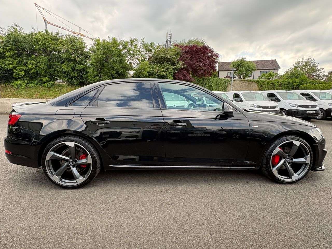 2017 AUDI A4 2017 AUDI A4