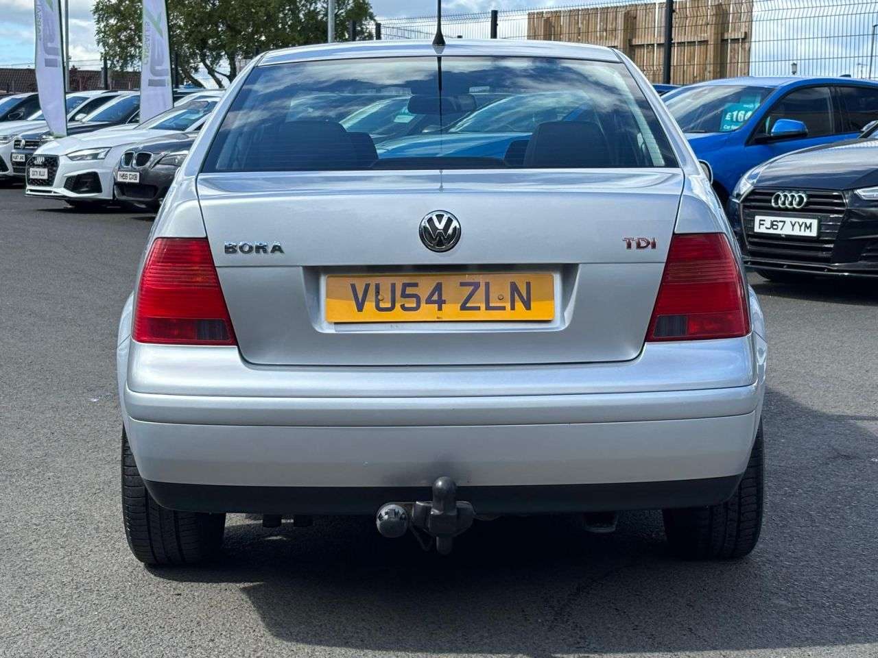 2004 VOLKSWAGEN BORA 2004 VOLKSWAGEN BORA