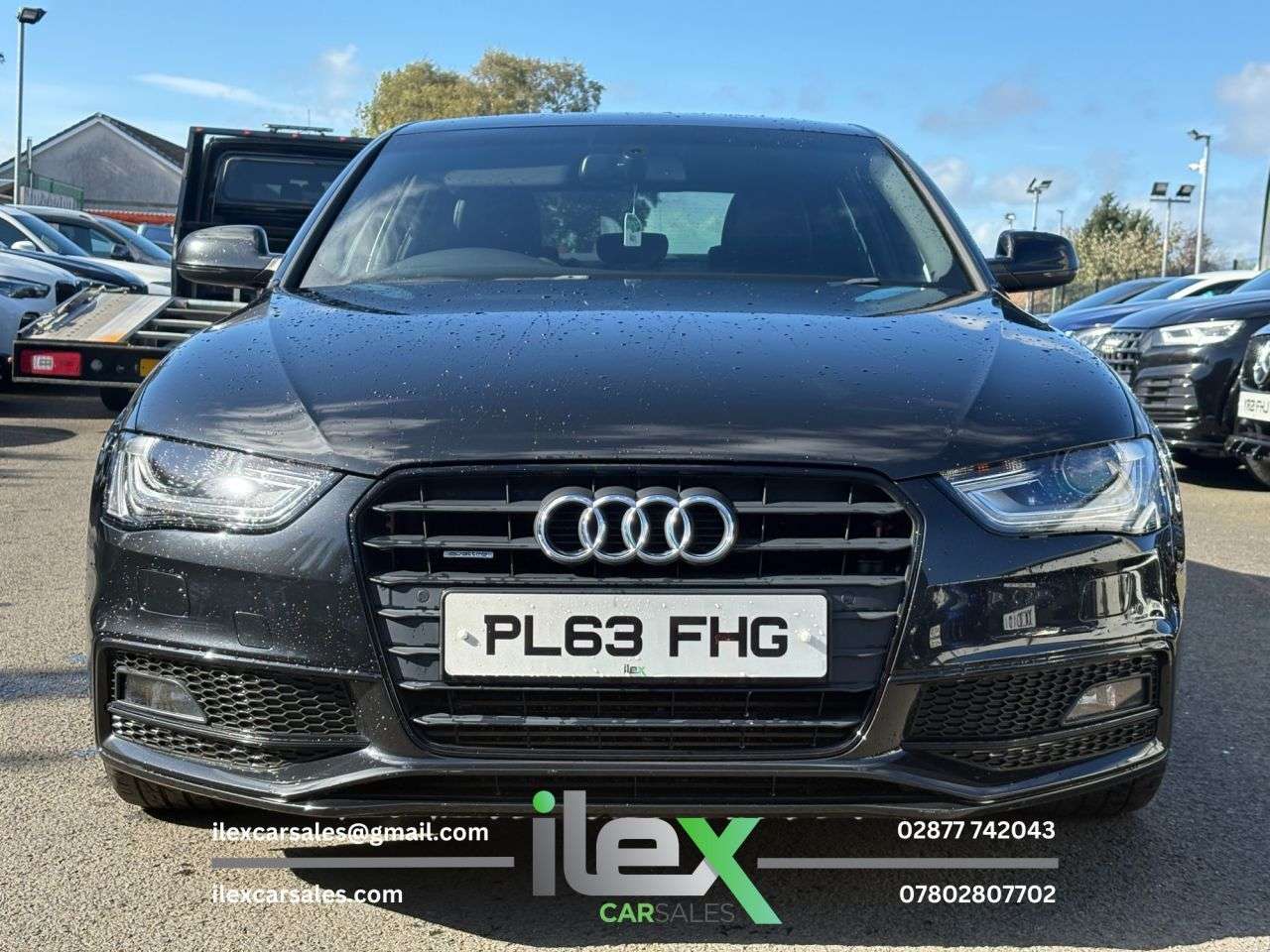 A 2013 AUDI A4 2.0 TDI Black Edition Saloon 4dr Diesel Manual quattro Euro 5 (s/s) (177 ps A 2013 AUDI A4 2.0 TDI Black Edition Saloon 4dr Diesel Manual quattro Euro 5 (s/s) (177 ps