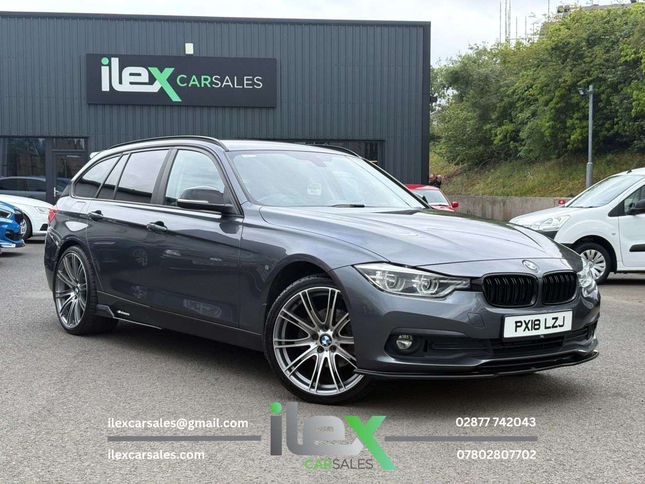 A 2018 BMW 3 SERIES 2.0 320d SE Touring 5dr Diesel Manual xDrive Euro 6 (s/s) (190 ps) xDrive | A 2018 BMW 3 SERIES 2.0 320d SE Touring 5dr Diesel Manual xDrive Euro 6 (s/s) (190 ps) xDrive |
