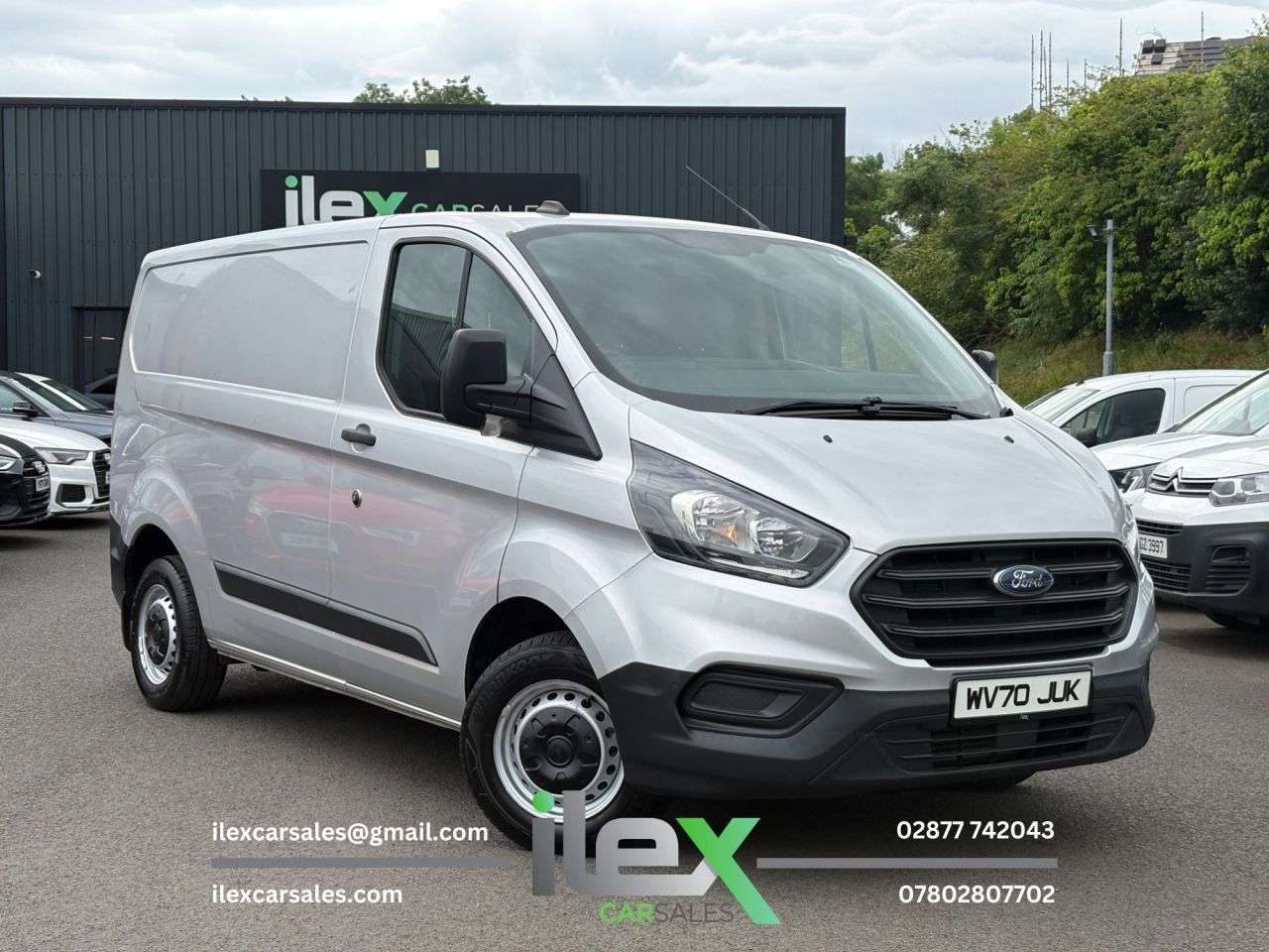 A 2020 FORD TRANSIT CUSTOM 2.0 300 EcoBlue Leader Panel Van 5dr Diesel Manual L1 H1 Euro 6 (s/s) (105 A 2020 FORD TRANSIT CUSTOM 2.0 300 EcoBlue Leader Panel Van 5dr Diesel Manual L1 H1 Euro 6 (s/s) (105
