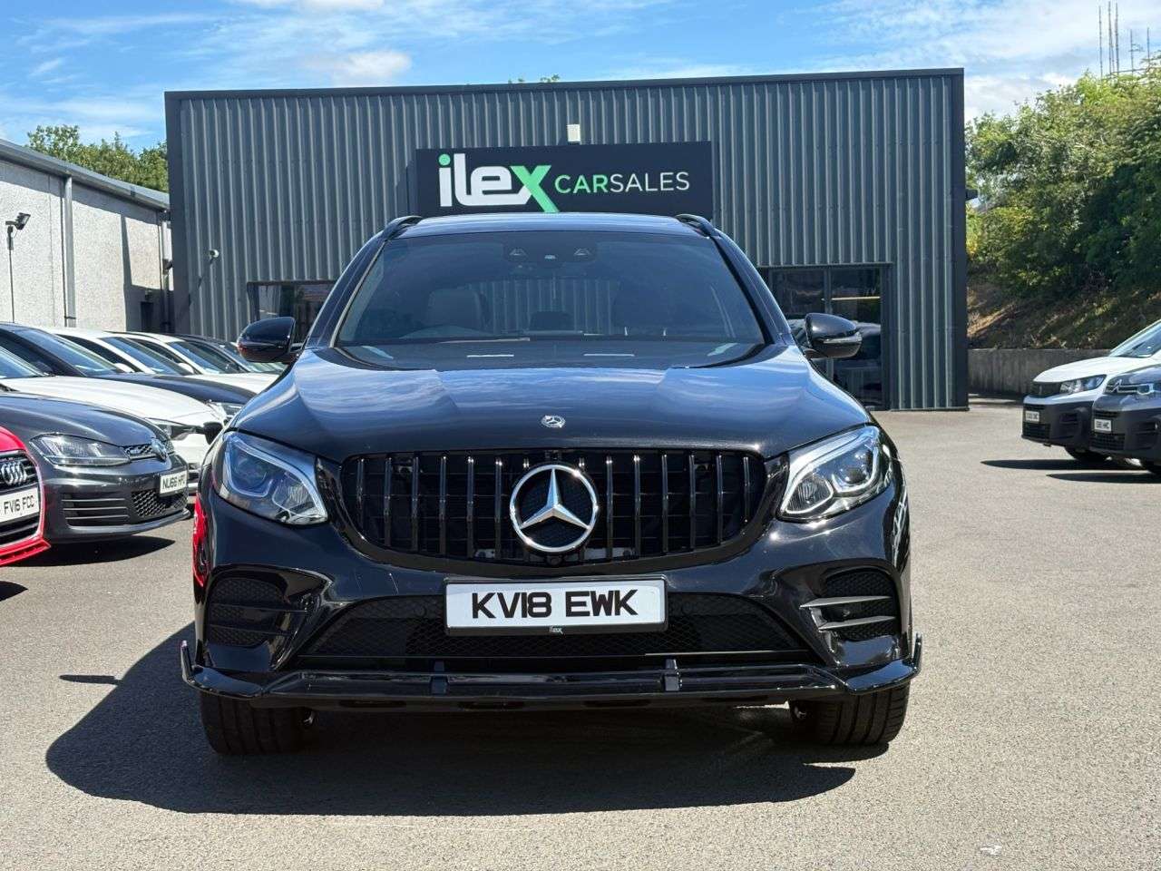 A 2018 MERCEDES-BENZ GLC 2.1 GLC220d AMG Line (Premium) SUV 5dr Diesel G-Tronic 4MATIC Euro 6 (s/s) A 2018 MERCEDES-BENZ GLC 2.1 GLC220d AMG Line (Premium) SUV 5dr Diesel G-Tronic 4MATIC Euro 6 (s/s)