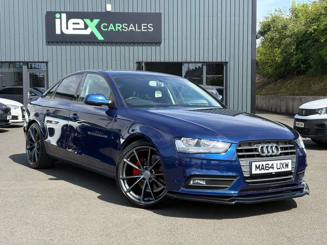 A 2014 AUDI A4 2.0 TDI SE Technik Saloon 4dr Diesel Manual Euro 5 (s/s) (143 ps) 58k Miles A 2014 AUDI A4 2.0 TDI SE Technik Saloon 4dr Diesel Manual Euro 5 (s/s) (143 ps) 58k Miles