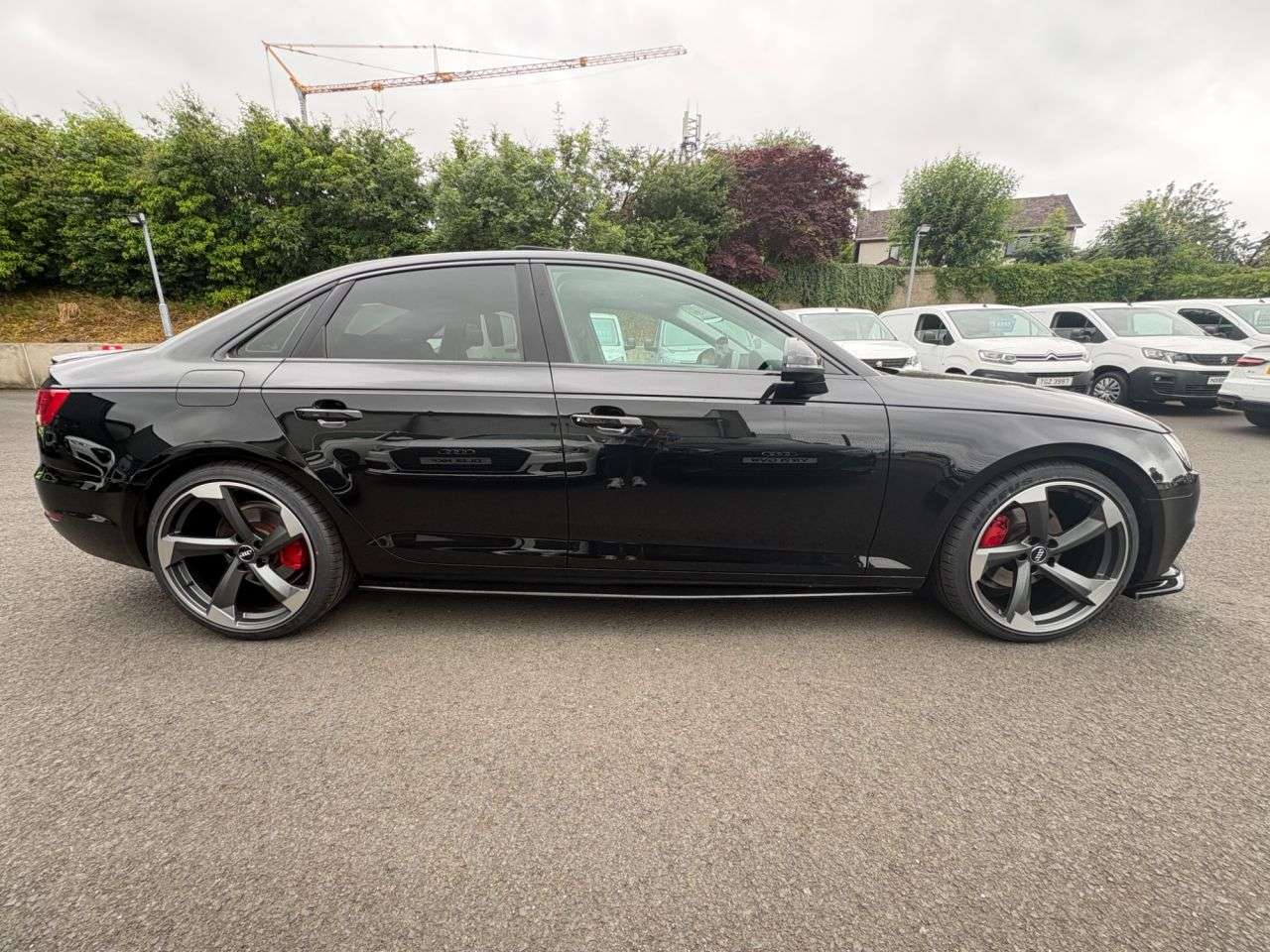 2017 AUDI A4 2017 AUDI A4