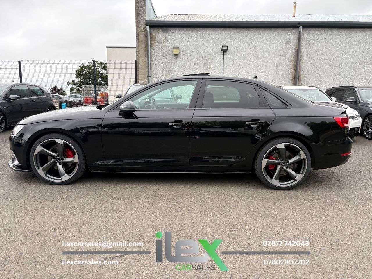 2017 AUDI A4 2017 AUDI A4