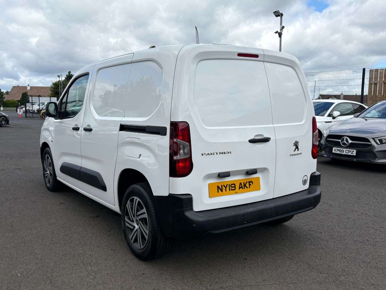 2019 PEUGEOT PARTNER 2019 PEUGEOT PARTNER