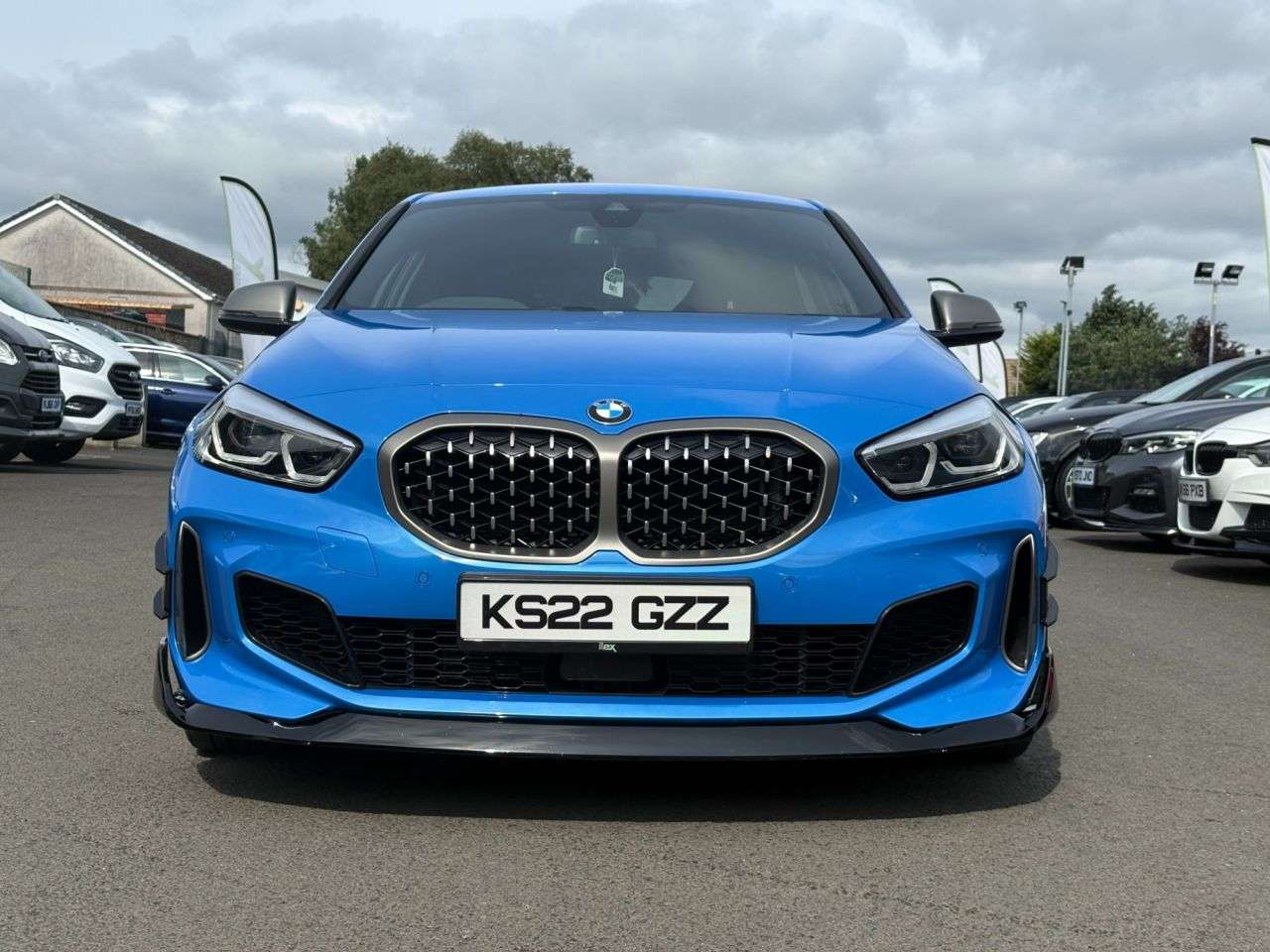 A 2022 BMW 1 SERIES 2.0 M135i Hatchback 5dr Petrol Auto xDrive Euro 6 (s/s) (306 ps) 306PS | xD A 2022 BMW 1 SERIES 2.0 M135i Hatchback 5dr Petrol Auto xDrive Euro 6 (s/s) (306 ps) 306PS | xD