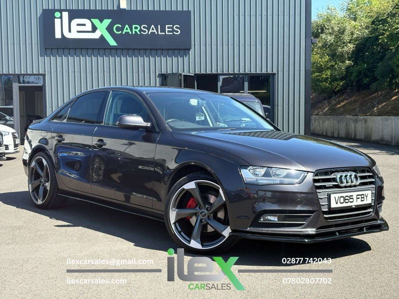 A 2015 AUDI A4 2.0 TDI SE Technik Saloon 4dr Diesel Manual quattro Euro 5 (s/s) (177 ps) q A 2015 AUDI A4 2.0 TDI SE Technik Saloon 4dr Diesel Manual quattro Euro 5 (s/s) (177 ps) q