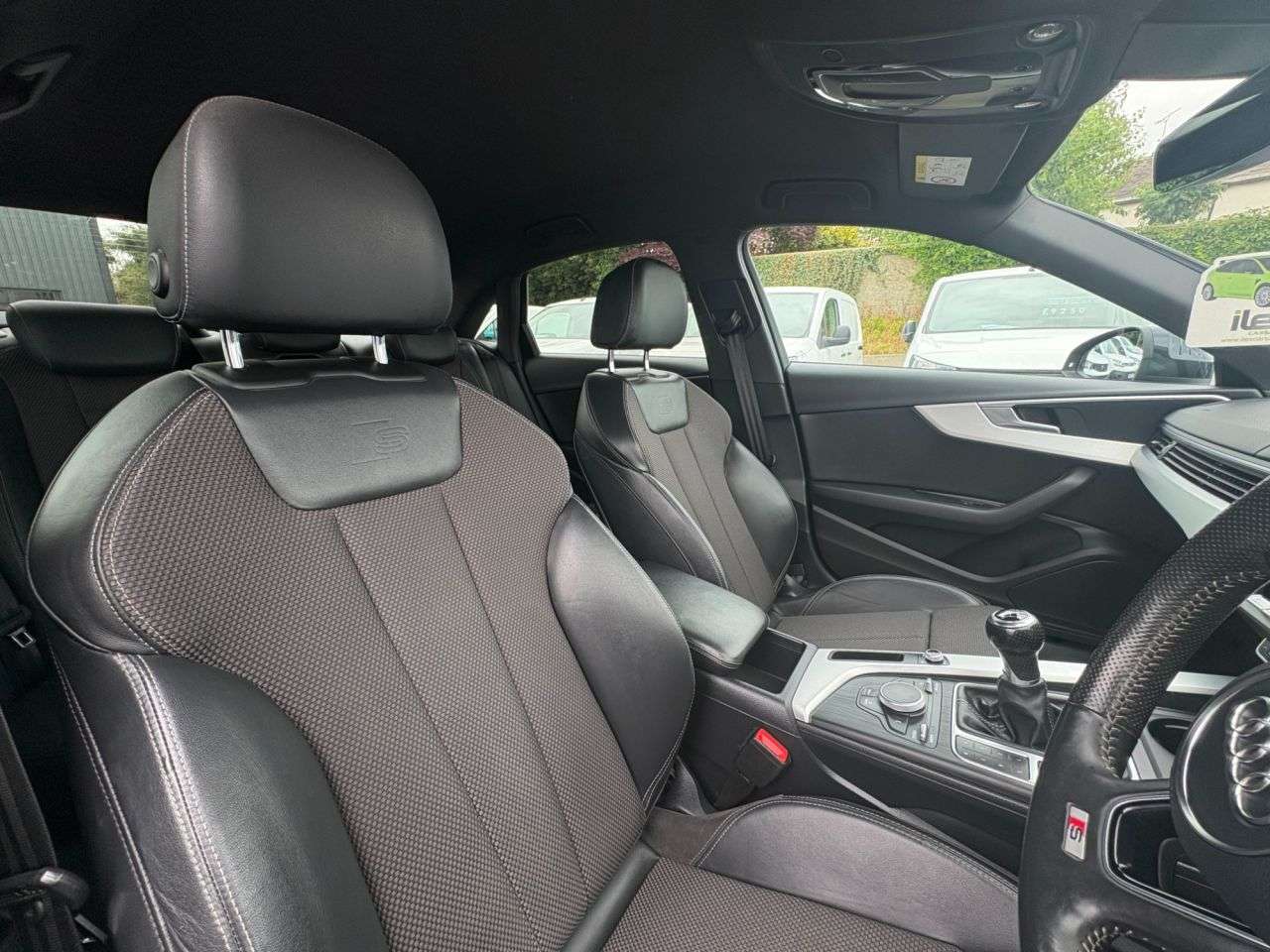 2016 AUDI A4 2016 AUDI A4