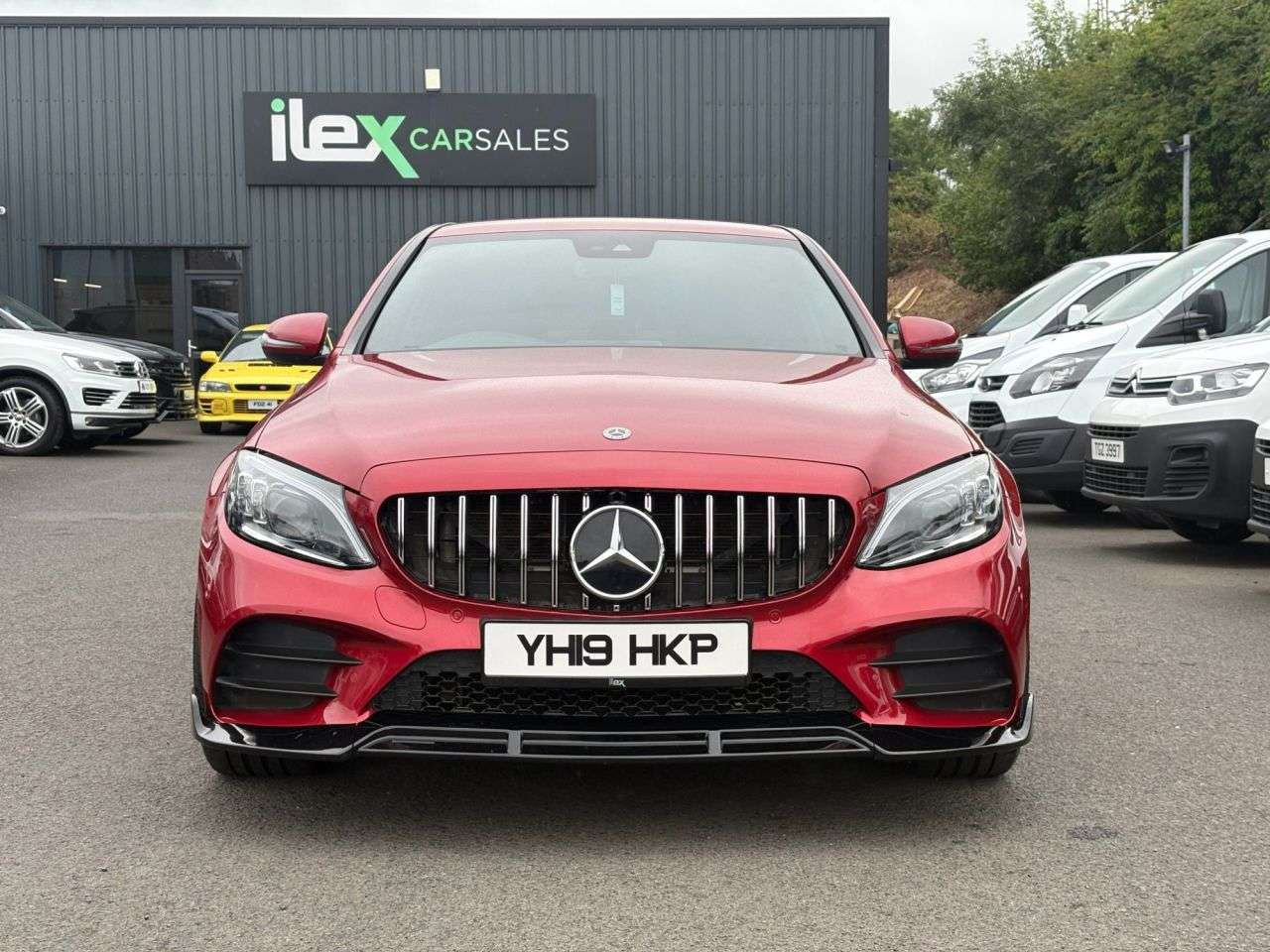 A 2019 MERCEDES-BENZ C CLASS 2.0 C220d AMG Line (Premium) Saloon 4dr Diesel G-Tronic+ Euro 6 (s/s) (194 A 2019 MERCEDES-BENZ C CLASS 2.0 C220d AMG Line (Premium) Saloon 4dr Diesel G-Tronic+ Euro 6 (s/s) (194