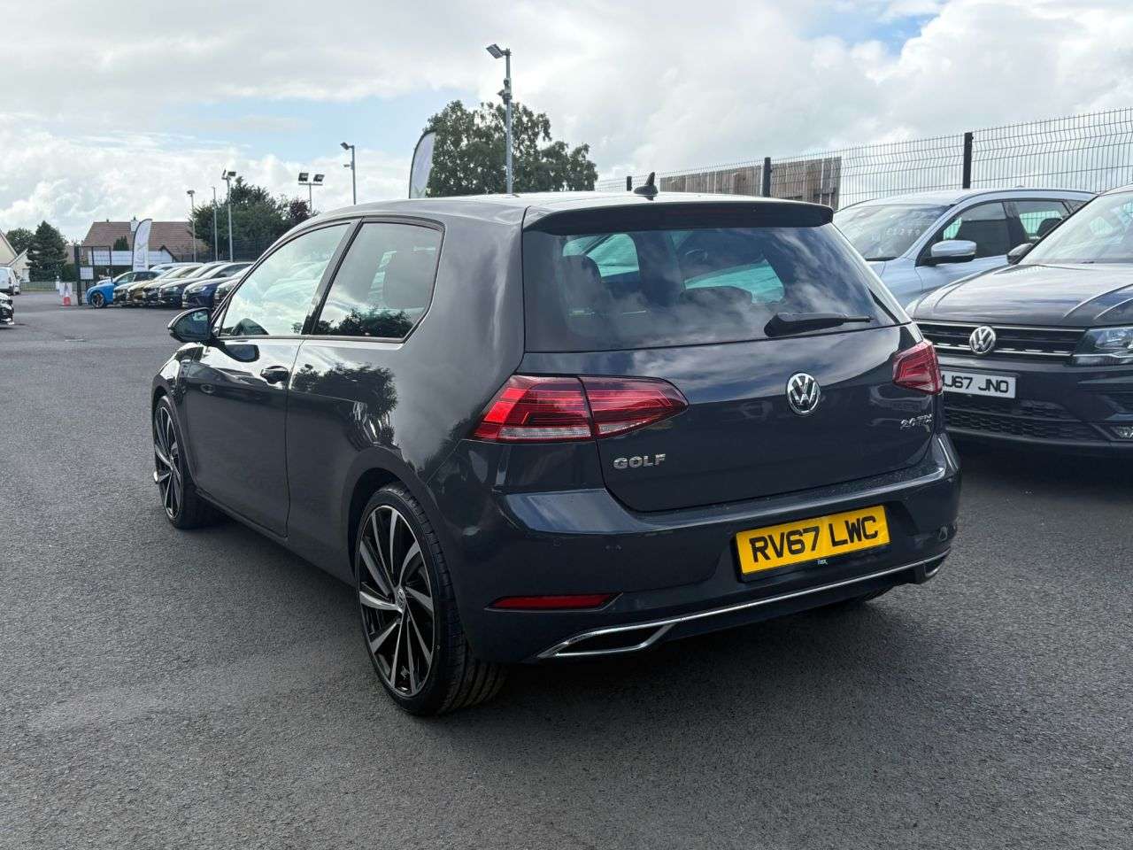 2017 VOLKSWAGEN GOLF 2017 VOLKSWAGEN GOLF