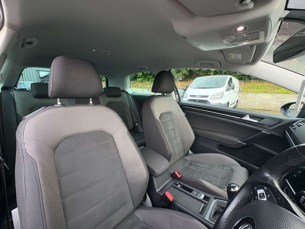 2017 VOLKSWAGEN GOLF 2017 VOLKSWAGEN GOLF