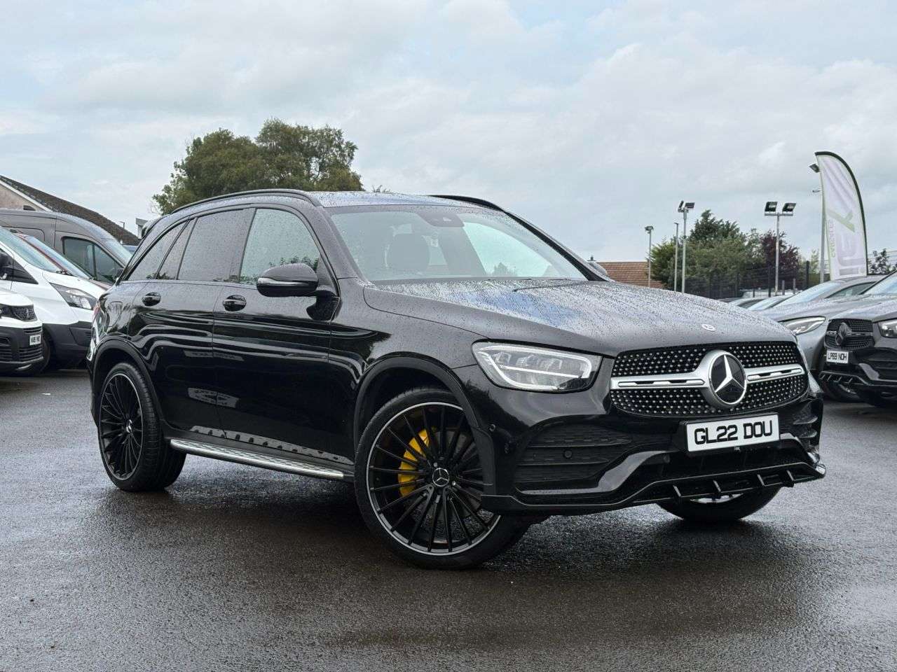 A 2022 MERCEDES-BENZ GLC 2.0 GLC220d AMG Line (Premium) SUV 5dr Diesel G-Tronic+ 4MATIC Euro 6 (s/s) A 2022 MERCEDES-BENZ GLC 2.0 GLC220d AMG Line (Premium) SUV 5dr Diesel G-Tronic+ 4MATIC Euro 6 (s/s)