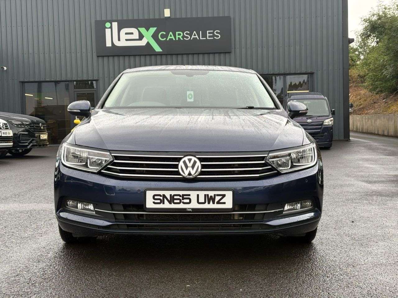 A 2015 VOLKSWAGEN PASSAT 2.0 TDI BlueMotion Tech SE Business Saloon 4dr Diesel DSG Euro 6 (s/s) (150 A 2015 VOLKSWAGEN PASSAT 2.0 TDI BlueMotion Tech SE Business Saloon 4dr Diesel DSG Euro 6 (s/s) (150