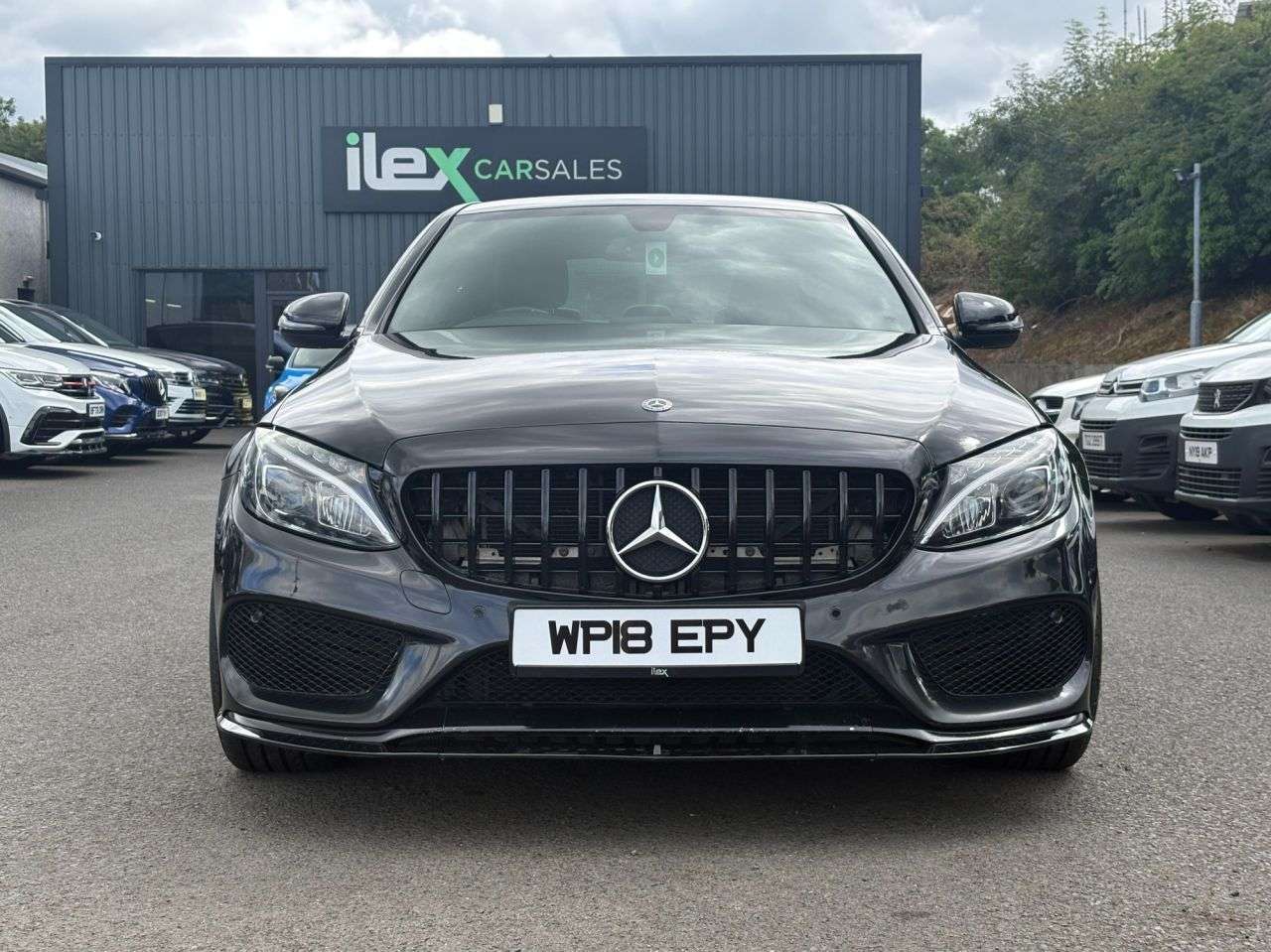 A 2018 MERCEDES-BENZ C CLASS 2.1 C220d AMG Line Saloon 4dr Diesel G-Tronic+ Euro 6 (s/s) (170 ps) 168PS A 2018 MERCEDES-BENZ C CLASS 2.1 C220d AMG Line Saloon 4dr Diesel G-Tronic+ Euro 6 (s/s) (170 ps) 168PS