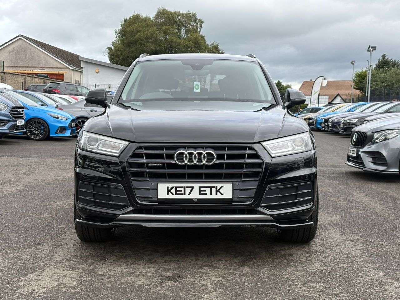 A 2017 AUDI Q5 2.0 TDI Sport SUV 5dr Diesel S Tronic quattro Euro 6 (s/s) (190 ps) 190PS | A 2017 AUDI Q5 2.0 TDI Sport SUV 5dr Diesel S Tronic quattro Euro 6 (s/s) (190 ps) 190PS |