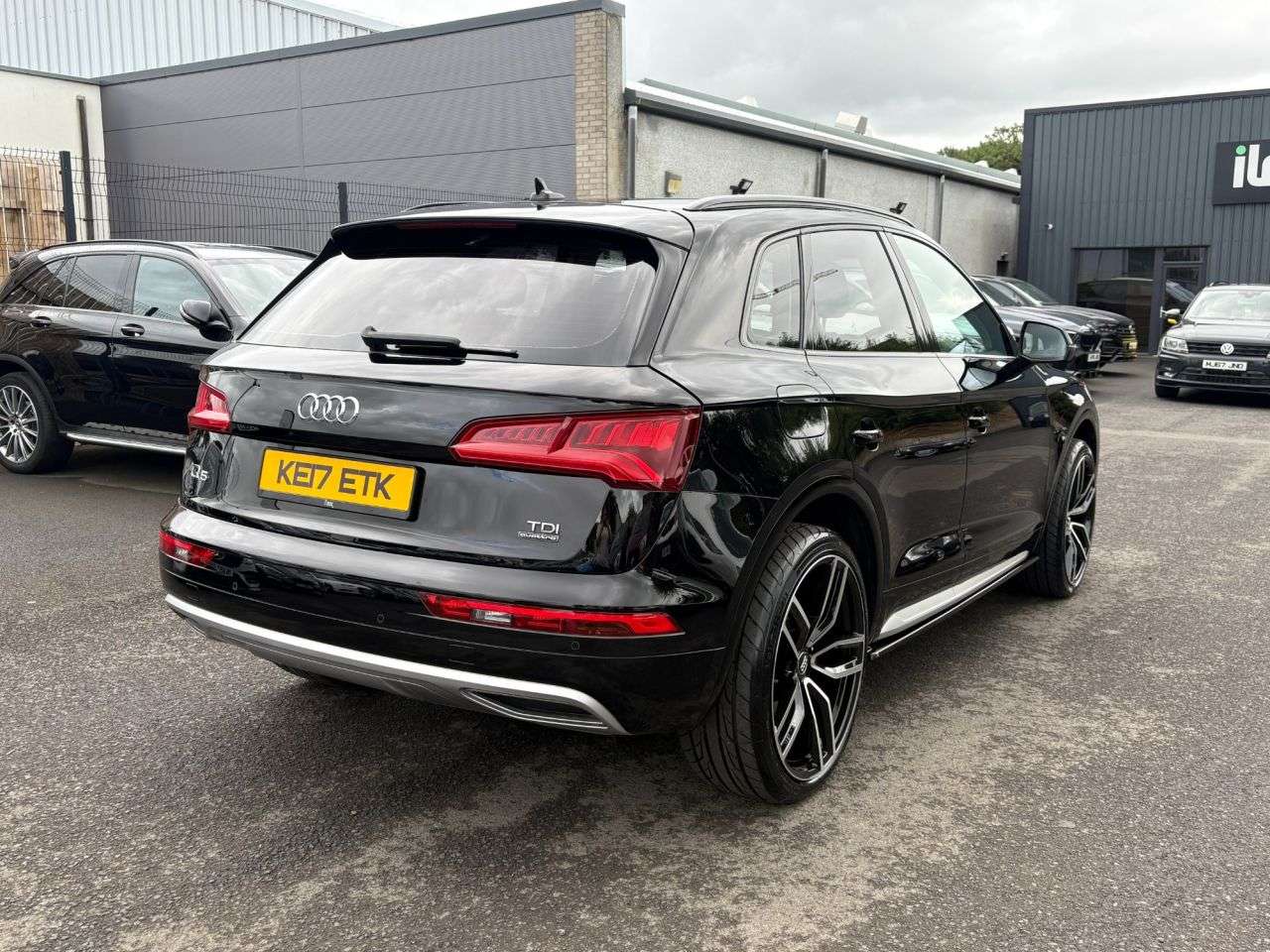 2017 AUDI Q5 2017 AUDI Q5