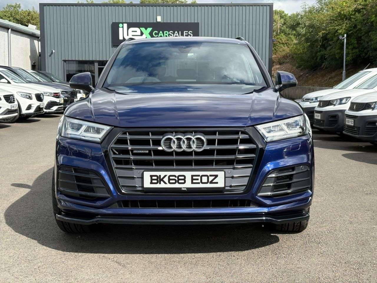 A 2018 AUDI Q5 2.0 TDI 40 S line SUV 5dr Diesel S Tronic quattro Euro 6 (s/s) (190 ps) 190 A 2018 AUDI Q5 2.0 TDI 40 S line SUV 5dr Diesel S Tronic quattro Euro 6 (s/s) (190 ps) 190