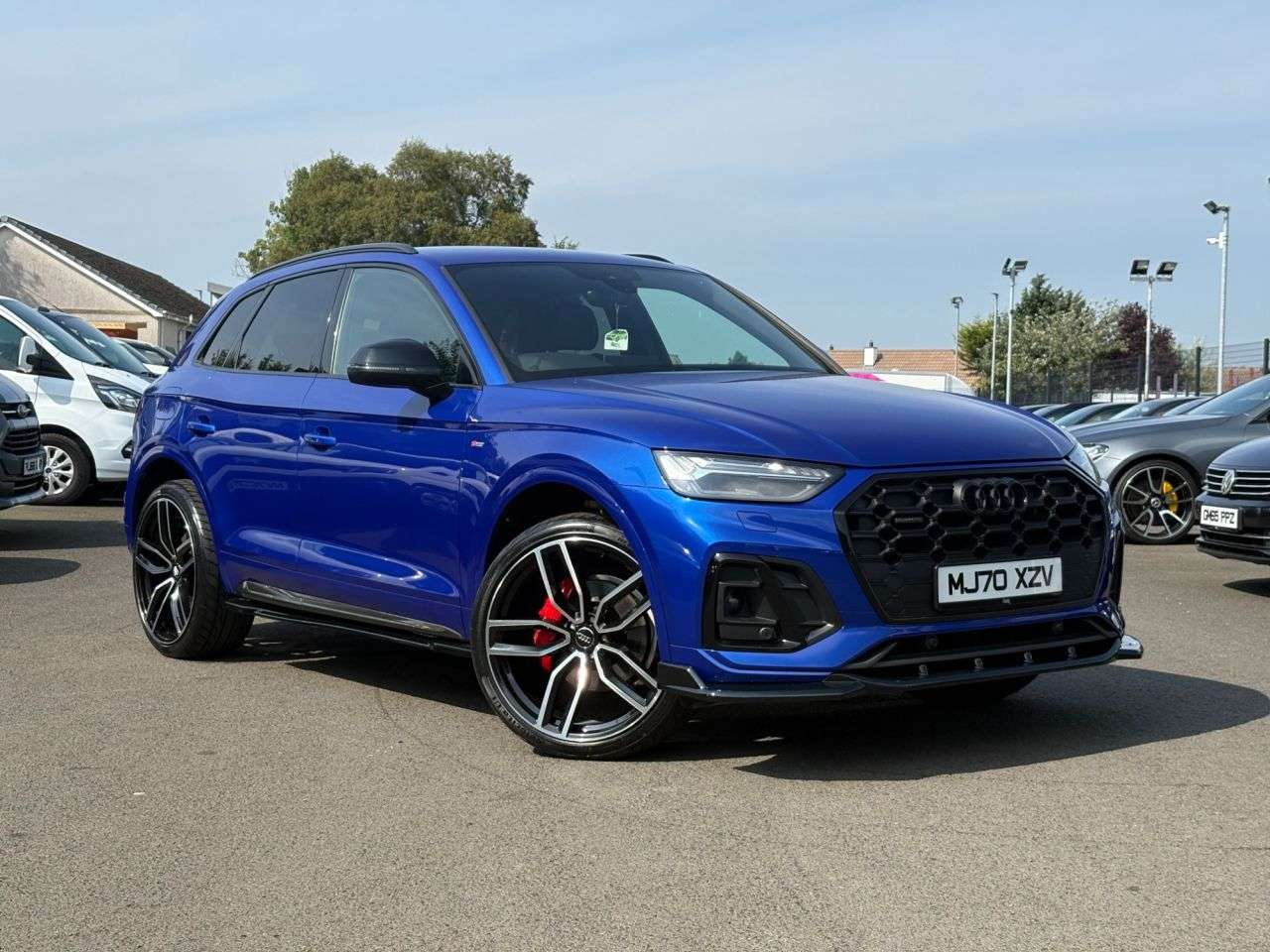 A 2021 AUDI Q5 2.0 TDI 40 Edition 1 SUV 5dr Diesel S Tronic quattro Euro 6 (s/s) (204 ps) A 2021 AUDI Q5 2.0 TDI 40 Edition 1 SUV 5dr Diesel S Tronic quattro Euro 6 (s/s) (204 ps)